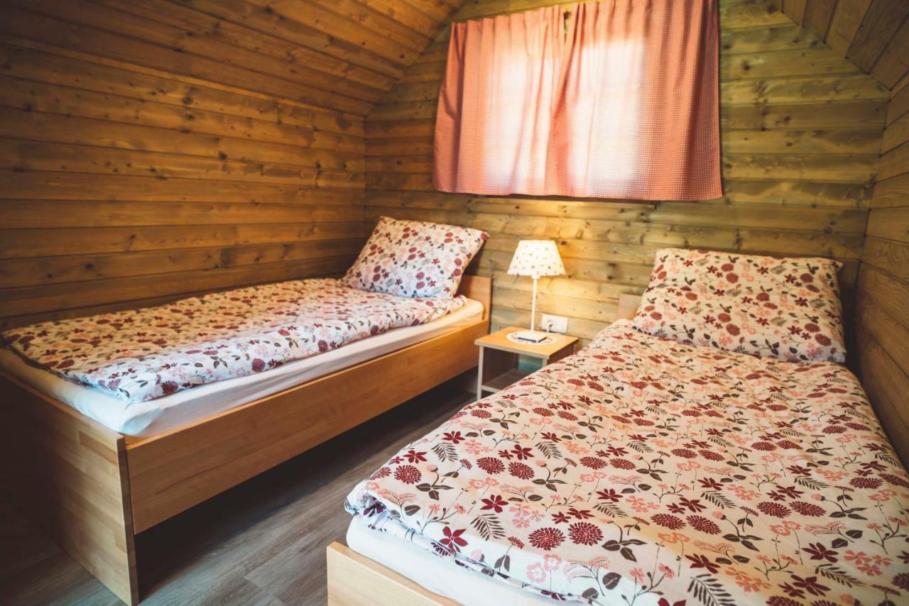 Willa Camp Podgrad Vransko Zewnętrze zdjęcie